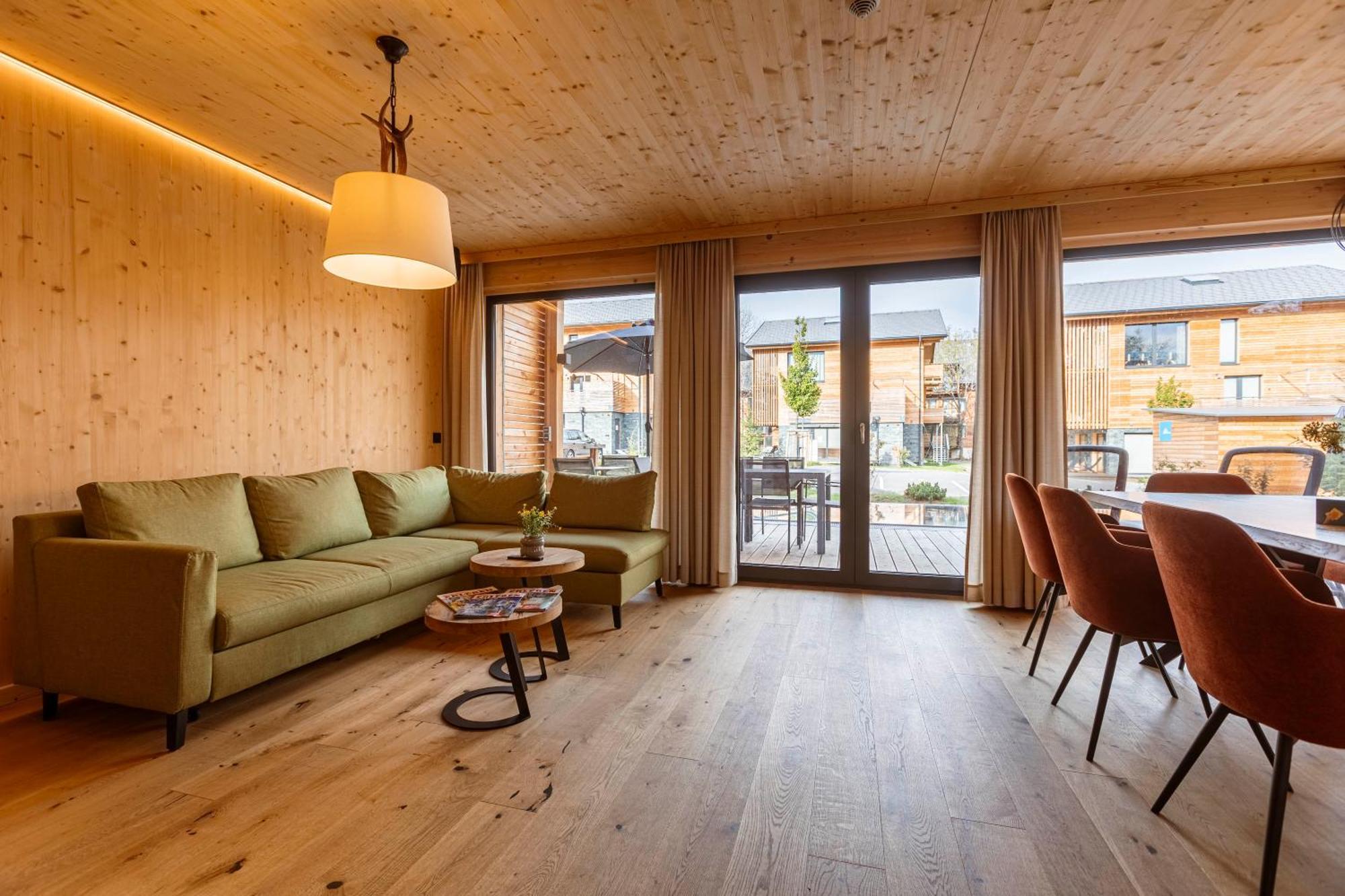 Kreischberg Pool Villas & Penthouses By Alps Resorts ザンクト・ローレンツェン・オプ・ムーラウ エクステリア 写真