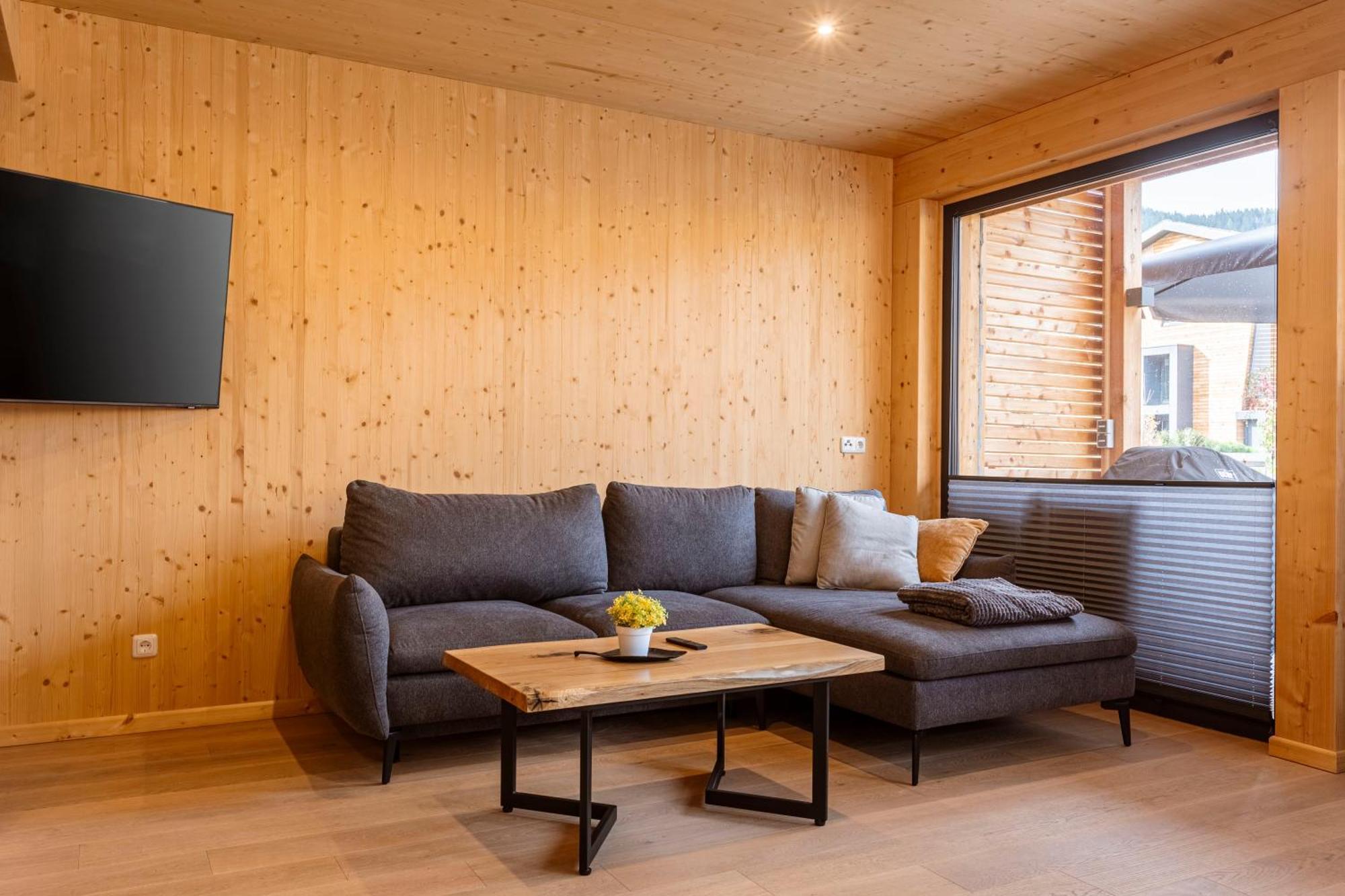 Kreischberg Pool Villas & Penthouses By Alps Resorts ザンクト・ローレンツェン・オプ・ムーラウ エクステリア 写真