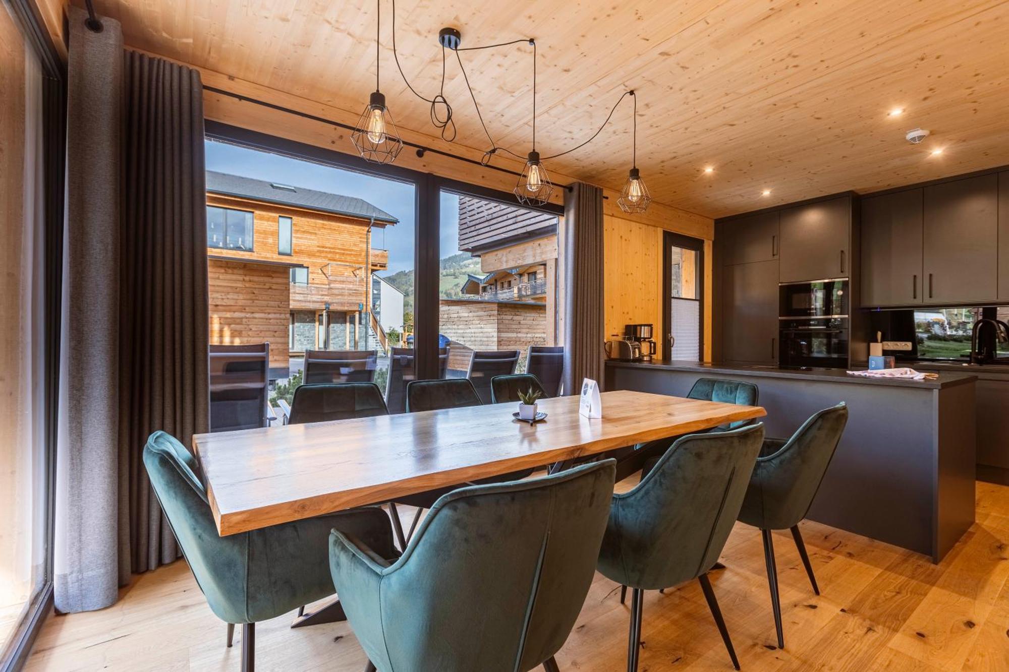 Kreischberg Pool Villas & Penthouses By Alps Resorts ザンクト・ローレンツェン・オプ・ムーラウ エクステリア 写真