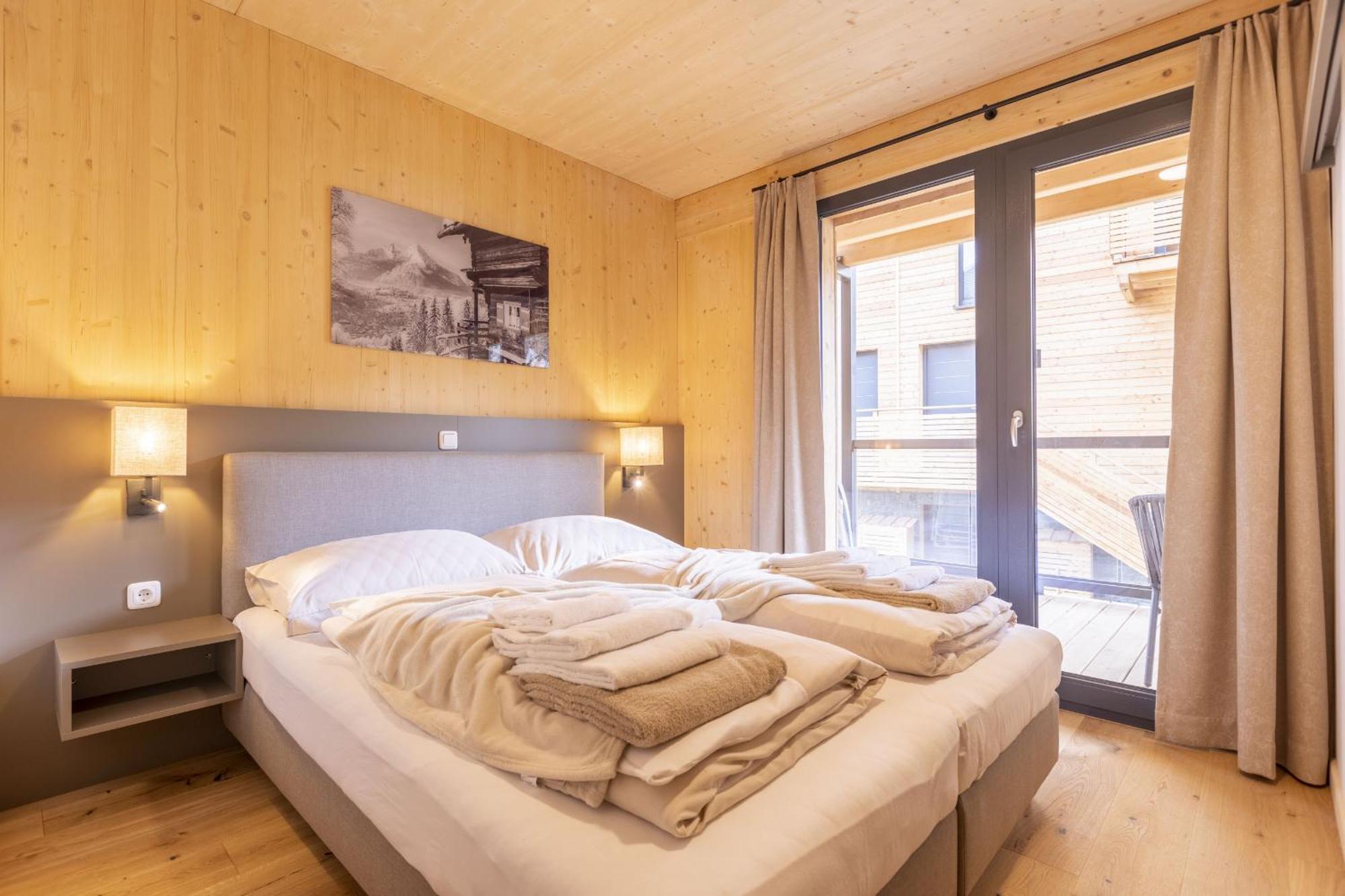 Kreischberg Pool Villas & Penthouses By Alps Resorts ザンクト・ローレンツェン・オプ・ムーラウ エクステリア 写真