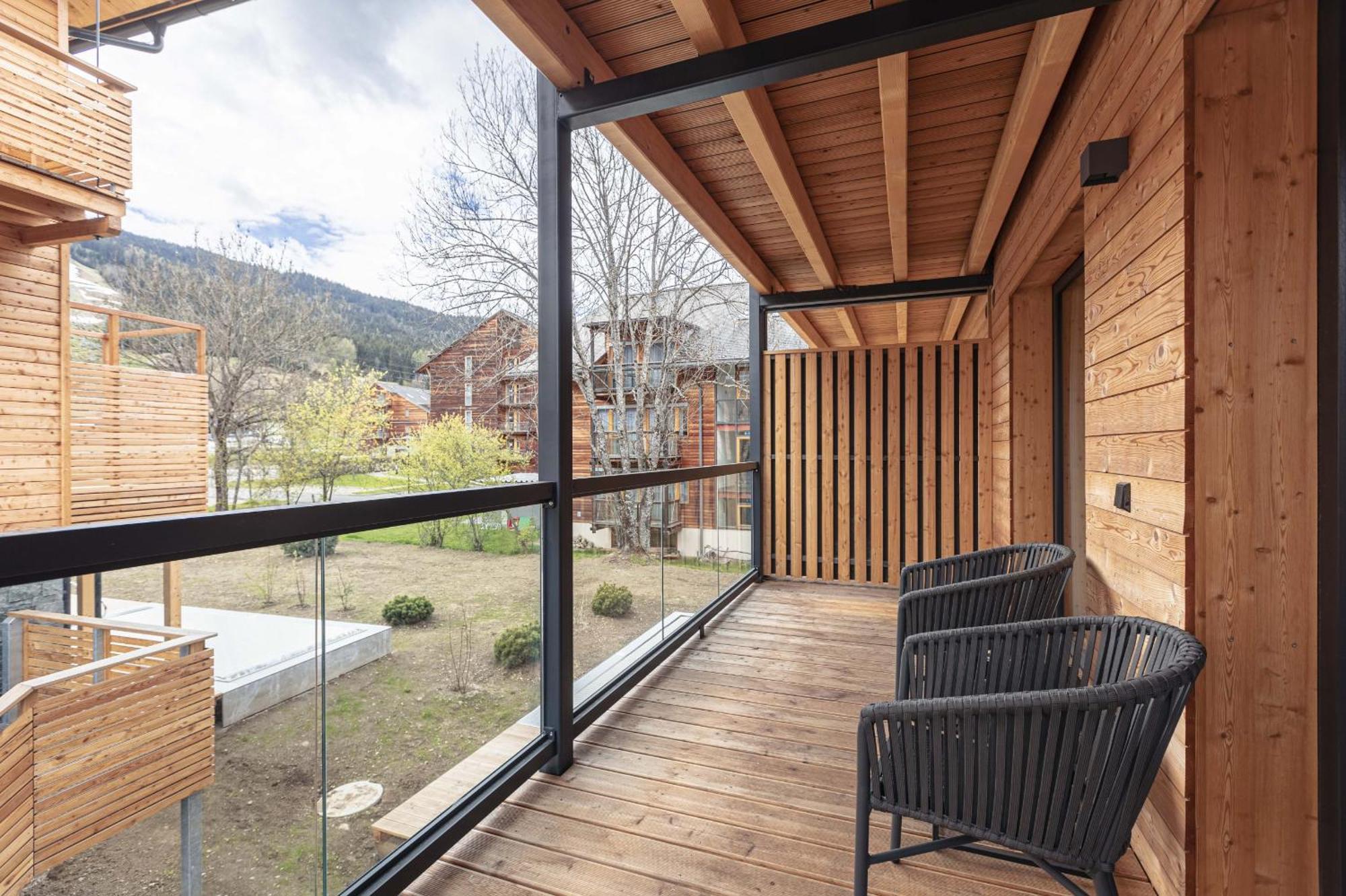 Kreischberg Pool Villas & Penthouses By Alps Resorts ザンクト・ローレンツェン・オプ・ムーラウ エクステリア 写真